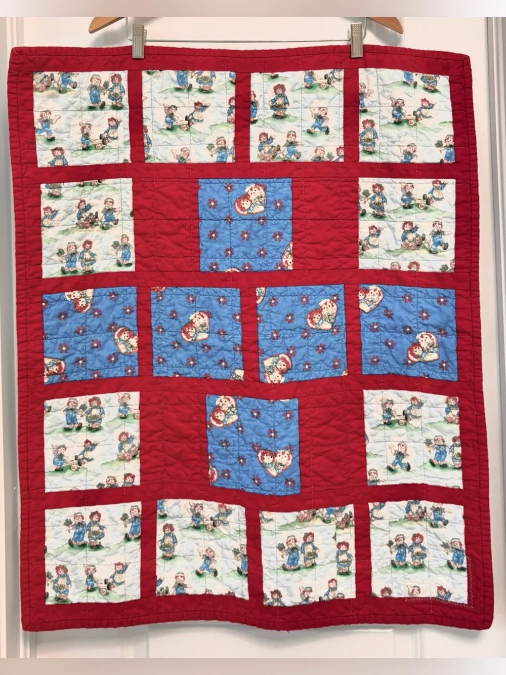 Raggedy Ann & Andy Dolls + Handmade Patchwork Mini Quilt Wall Hanging